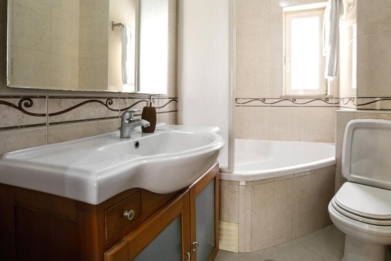 Alecrim Beach House Назаре Екстериор снимка